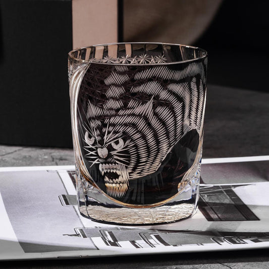 Vitraelle Hand-Cut Tiger Whiskey Glass – product image 2
