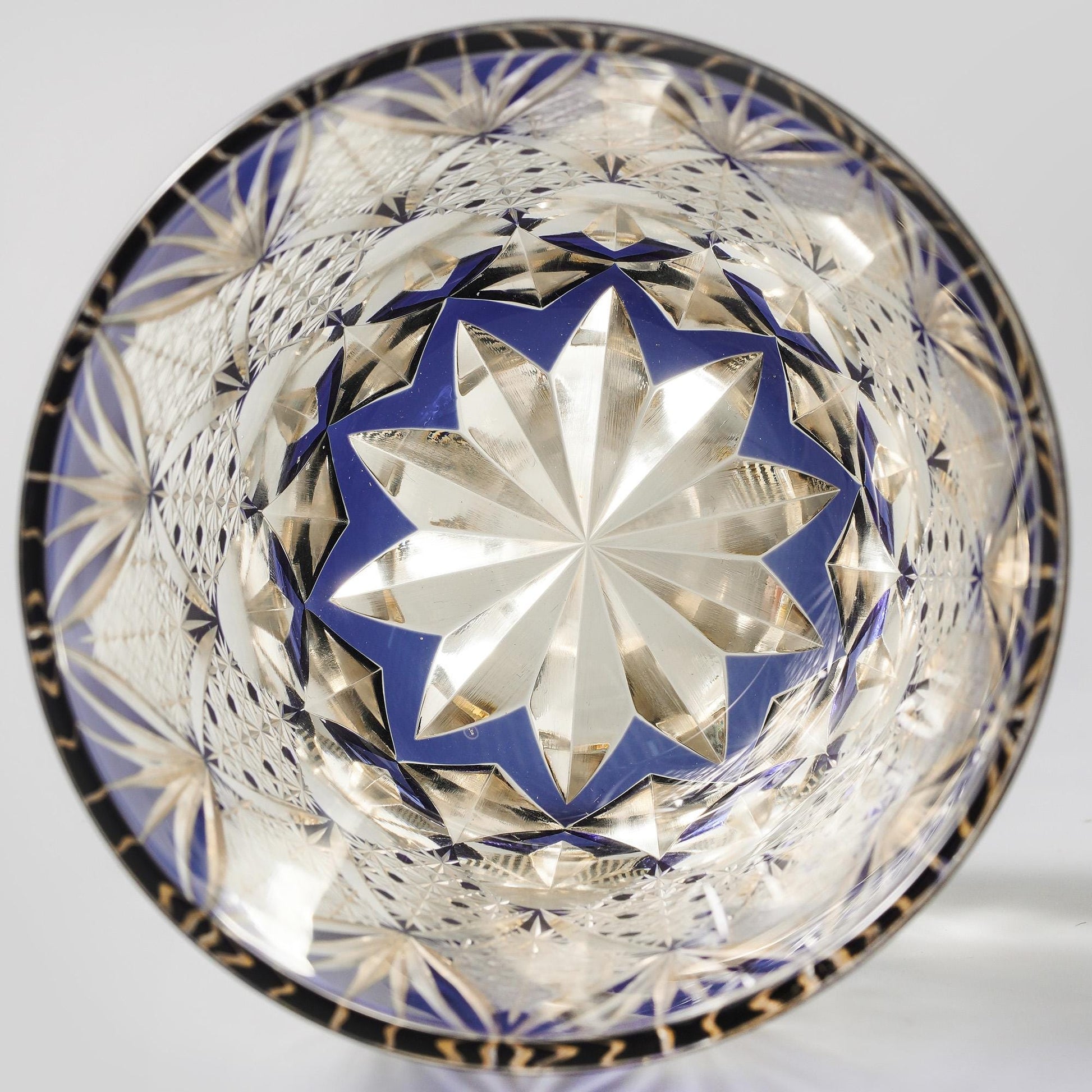 lovecove Crystal-Cut Starlight Whiskey Glass image 7