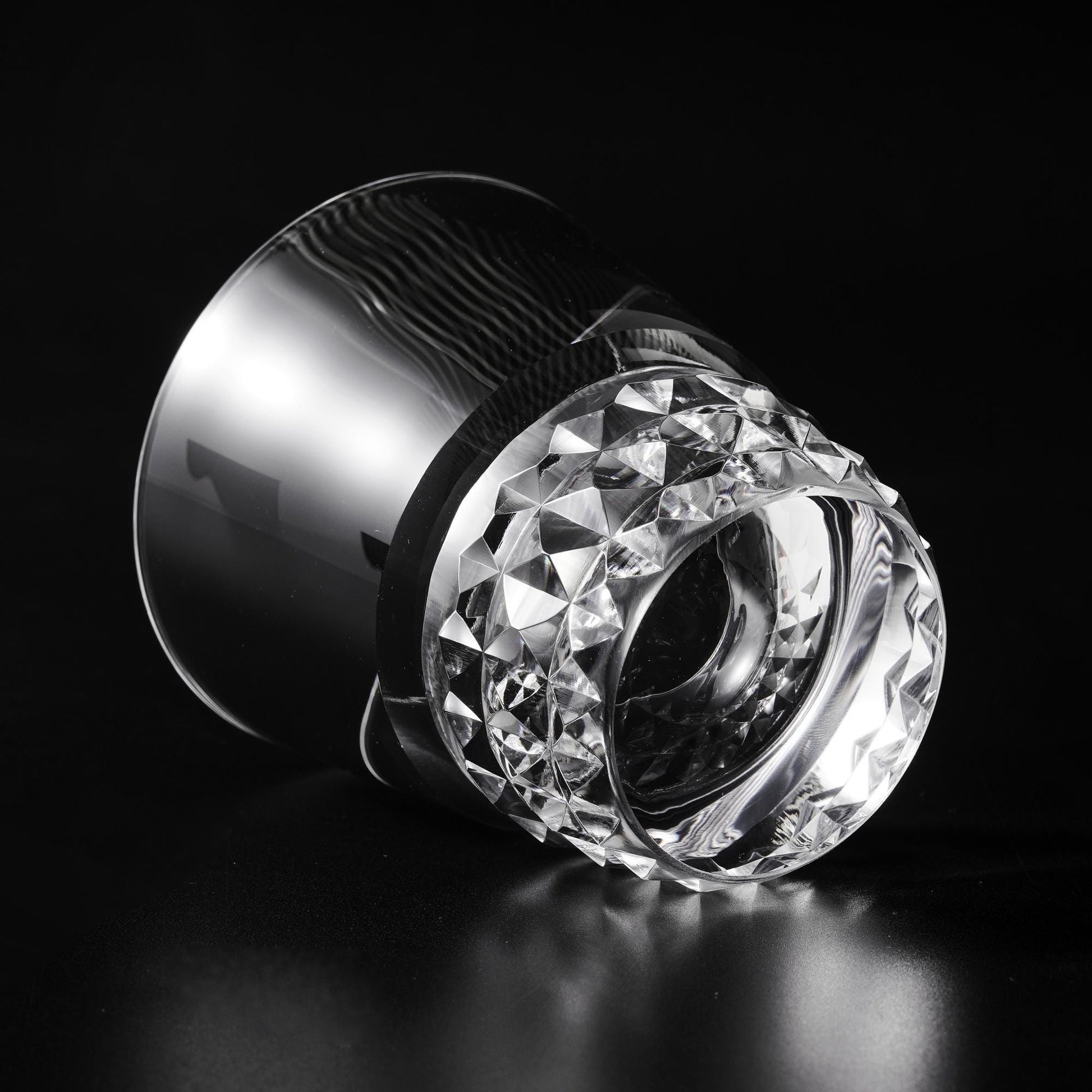 lovecove Diamond-Cut Clear Crystal Whisky Glass image 4