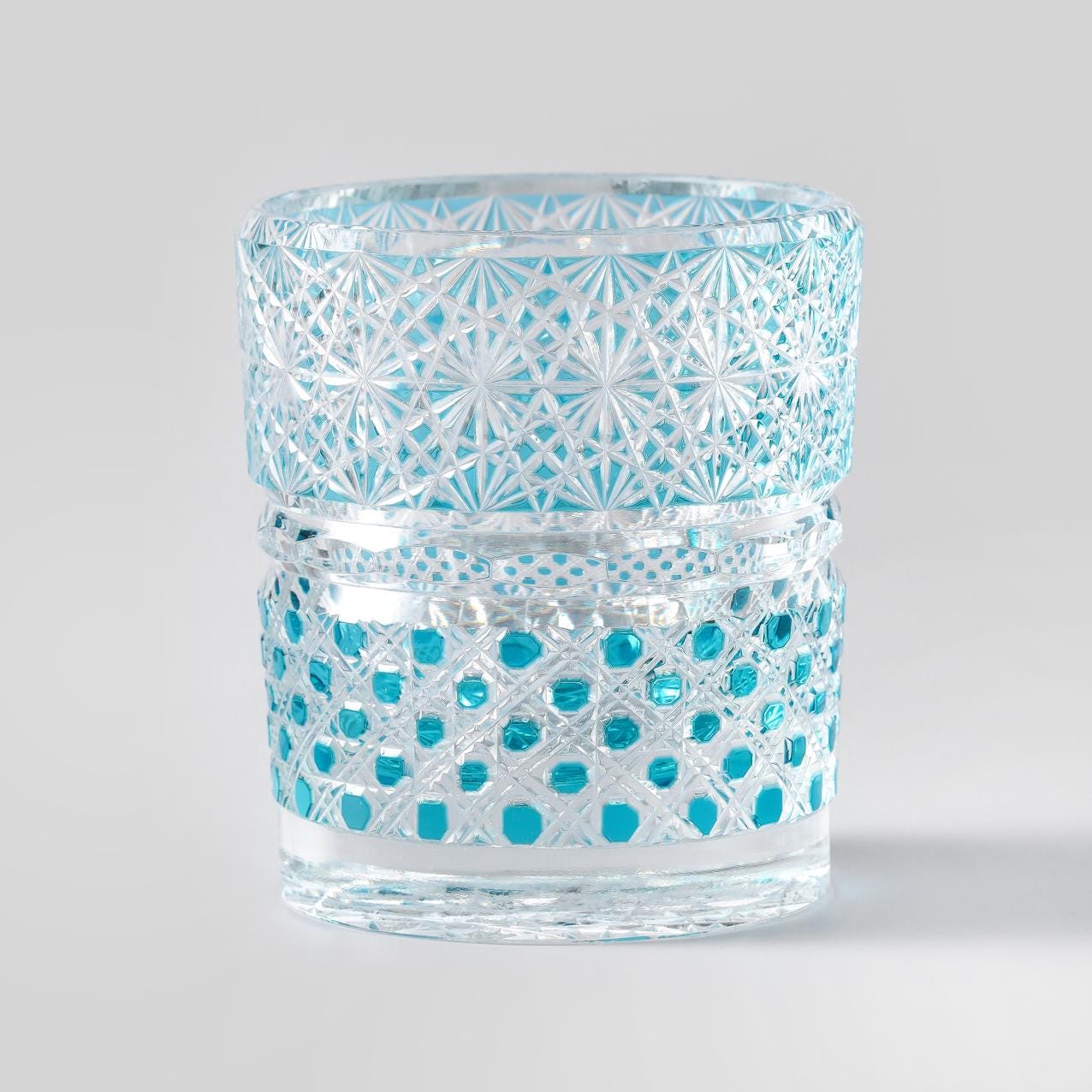 Vitraelle Hand-Carved Sparkling Whiskey Glass image 8
