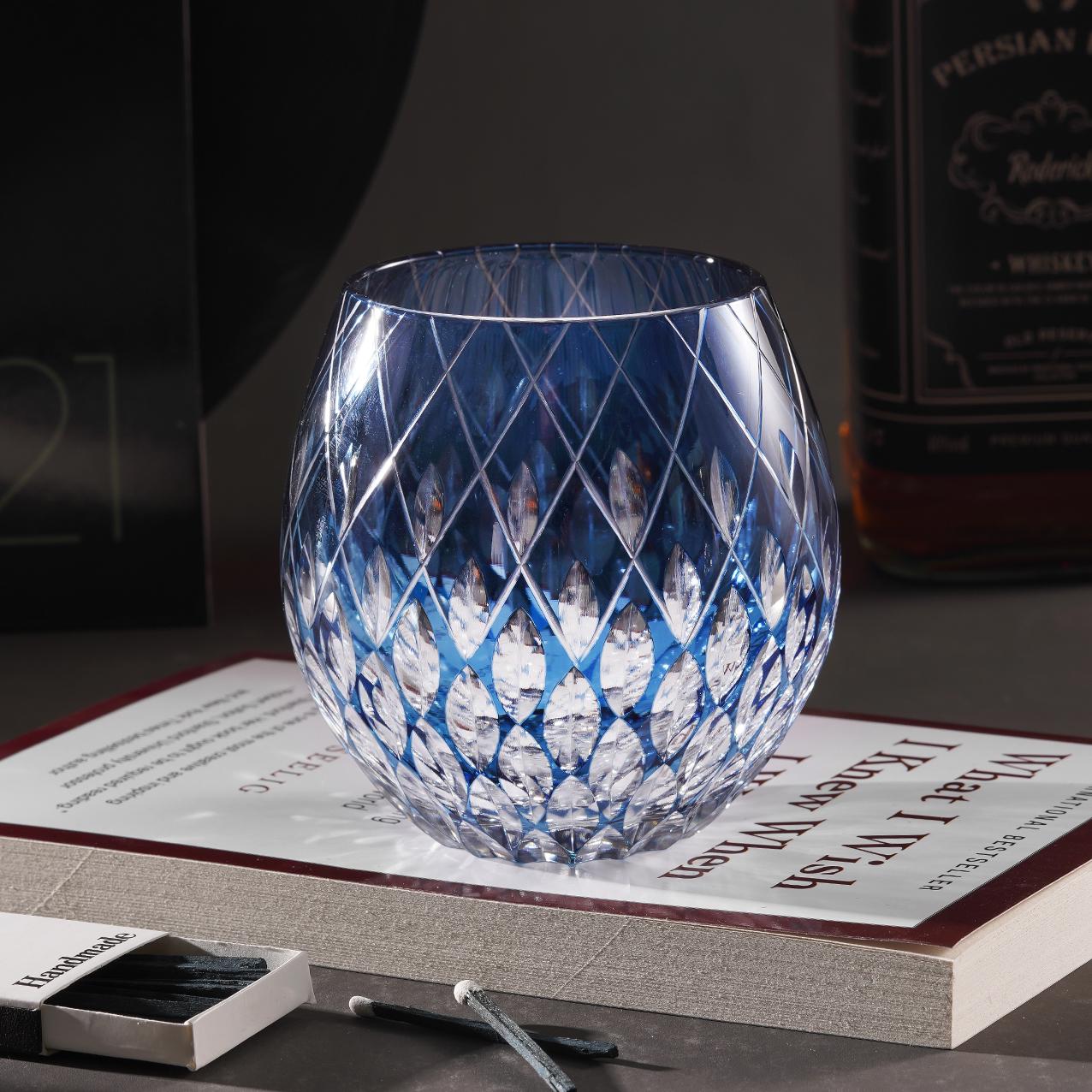 lovecove Hand Curved Raindrop Whisky Glass image 3