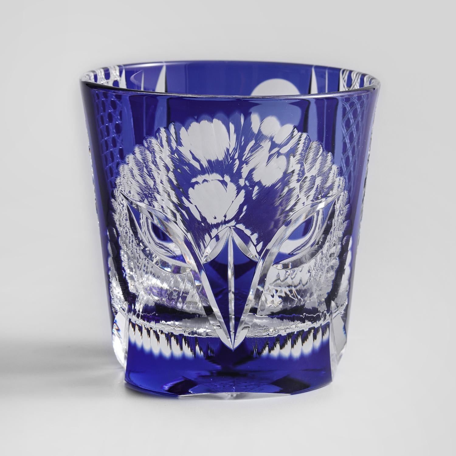 Vitraelle Hand-Cut Blue Owl Whiskey Glass image 5