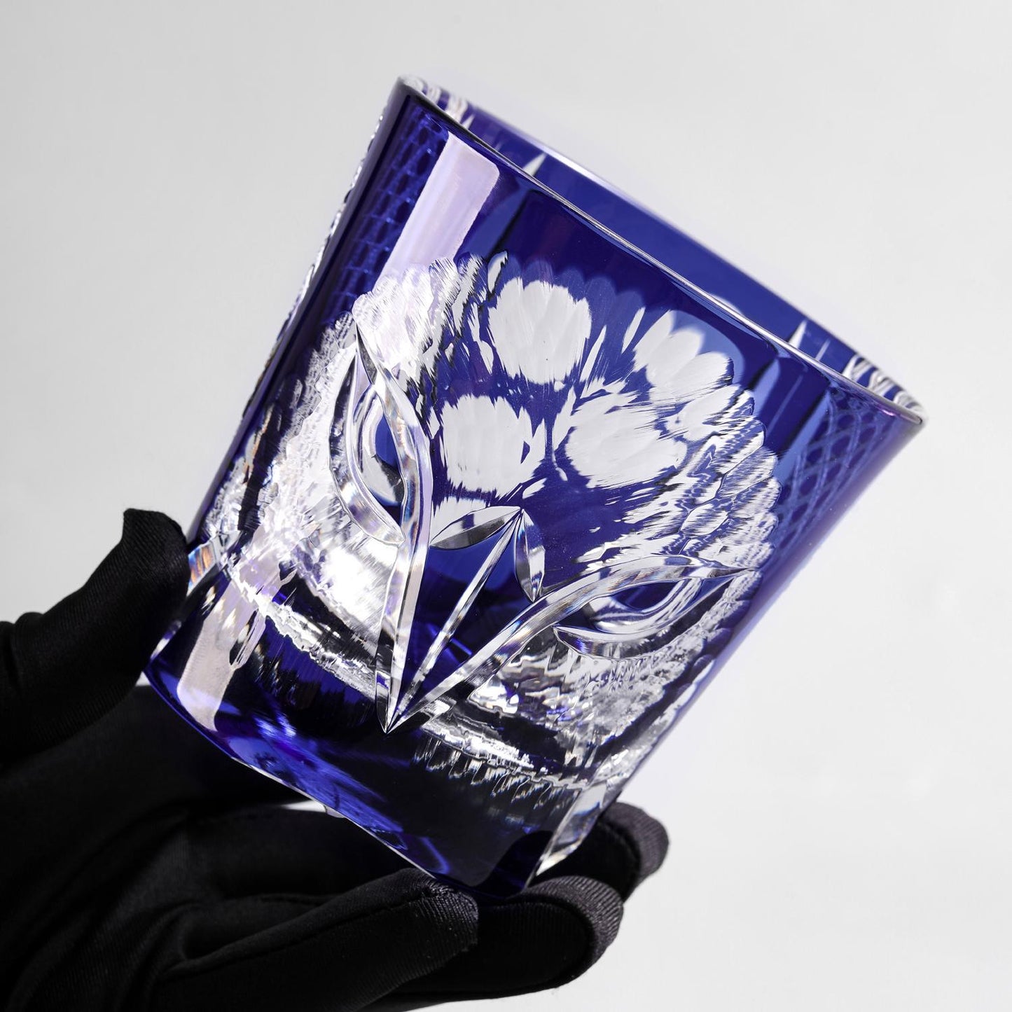 Vitraelle Hand-Cut Blue Owl Whiskey Glass image 6