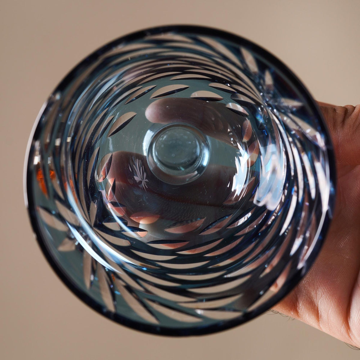 lovecove Hand-Cut Crystal Cocktail Glass image 3