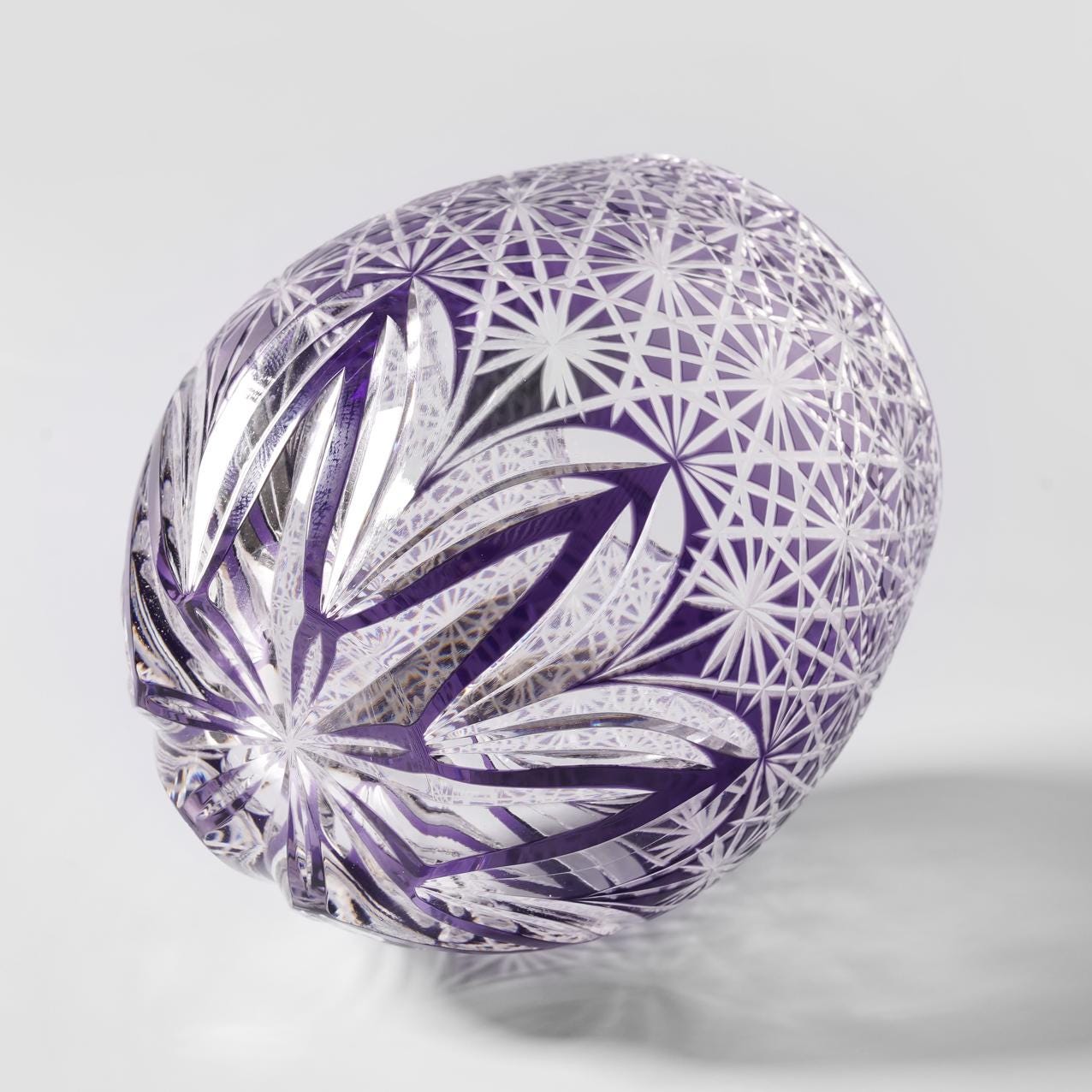 Vitraelle Hand Cut Egg-Shaped Crystal Glass image 3