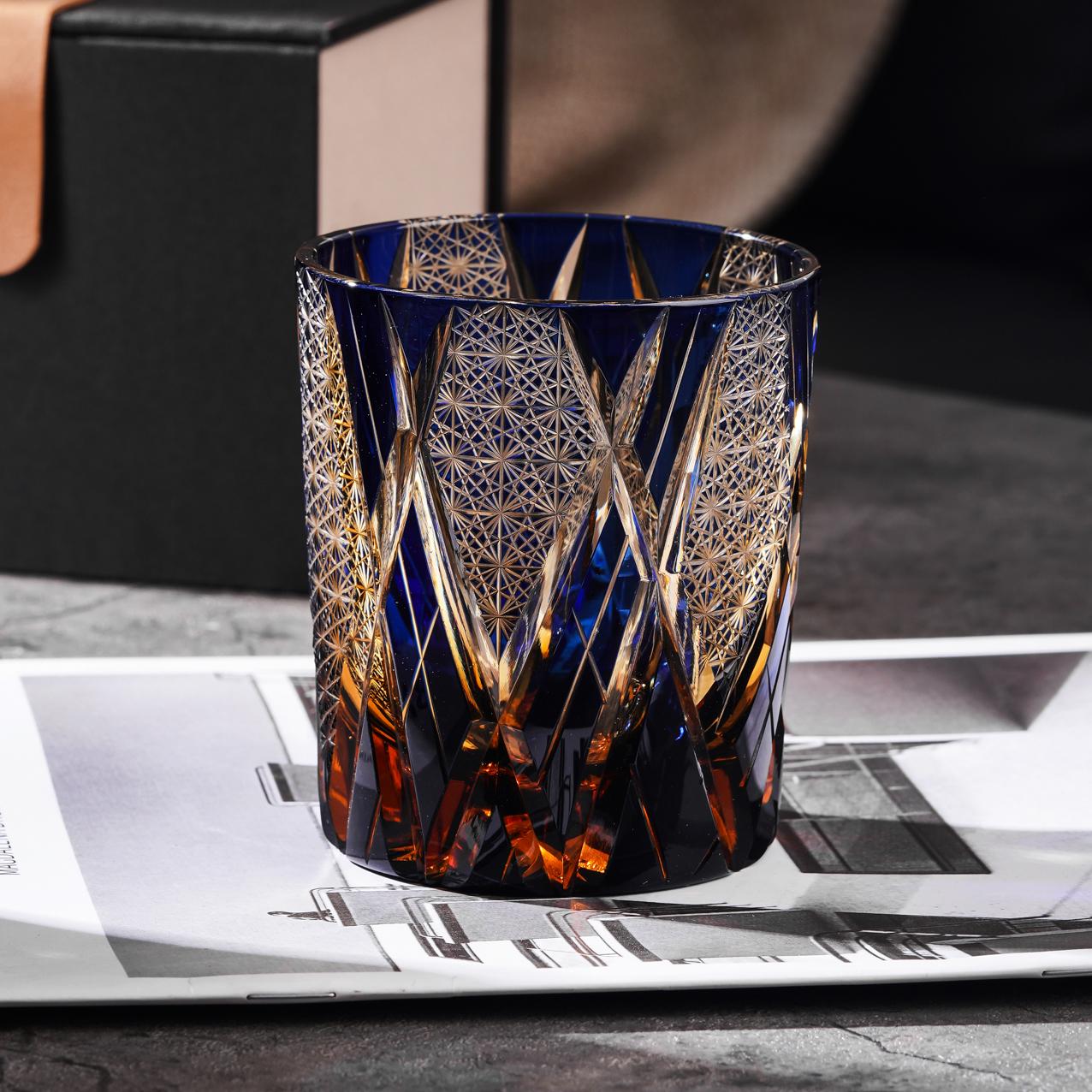 Vitraelle Hand-Cut Luxury Blue Lightning Whiskey Glass image 2