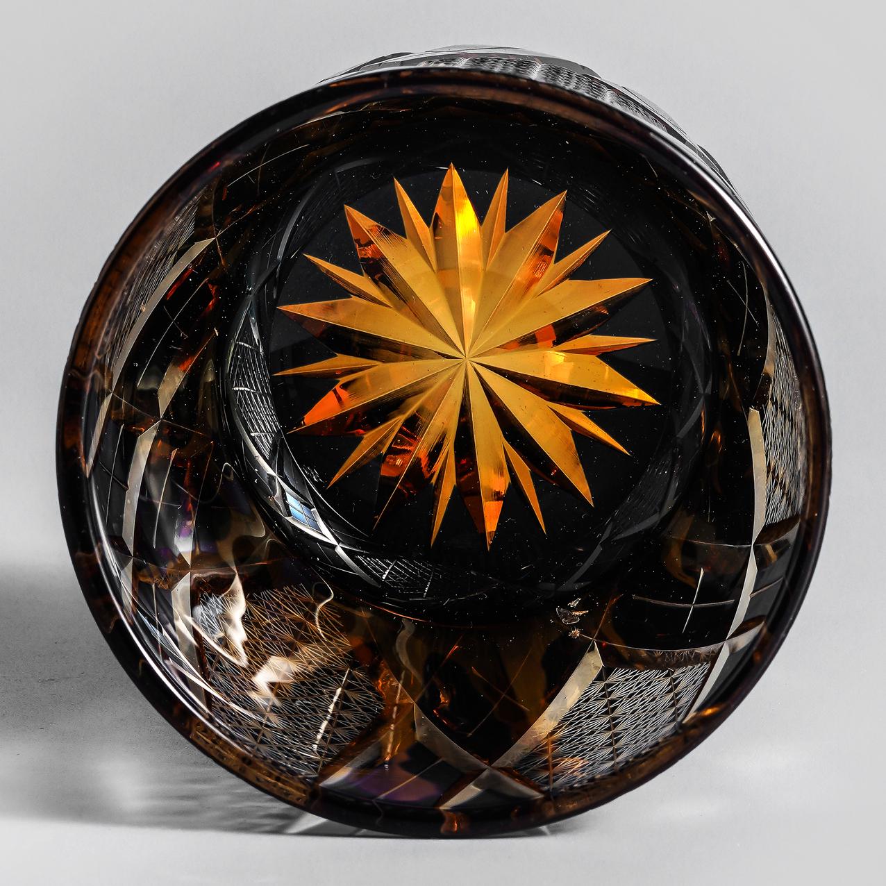 Vitraelle Hand-Cut Scotch Whiskey Glass image 10