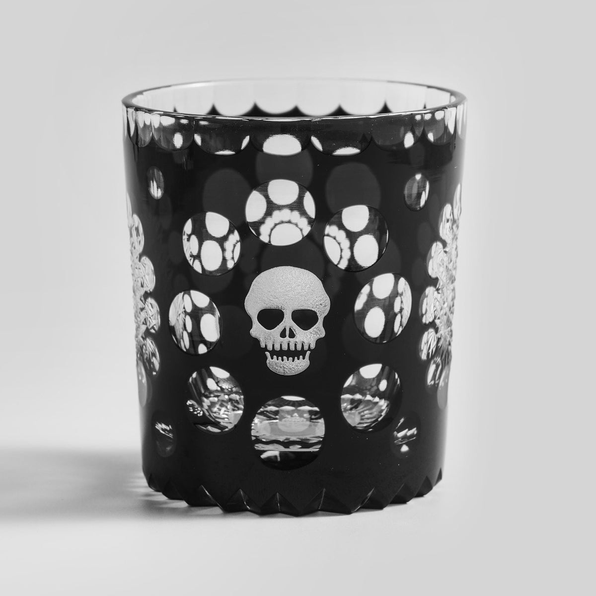 lovecove Hand-Cut Skull Design Crystal Glass image 3