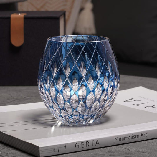 lovecove Hand Curved Raindrop Whisky Glass – product image 1