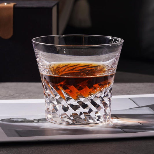 lovecove Hand-Cut Kiriko Clear Crystal Whisky Glass – product image 1