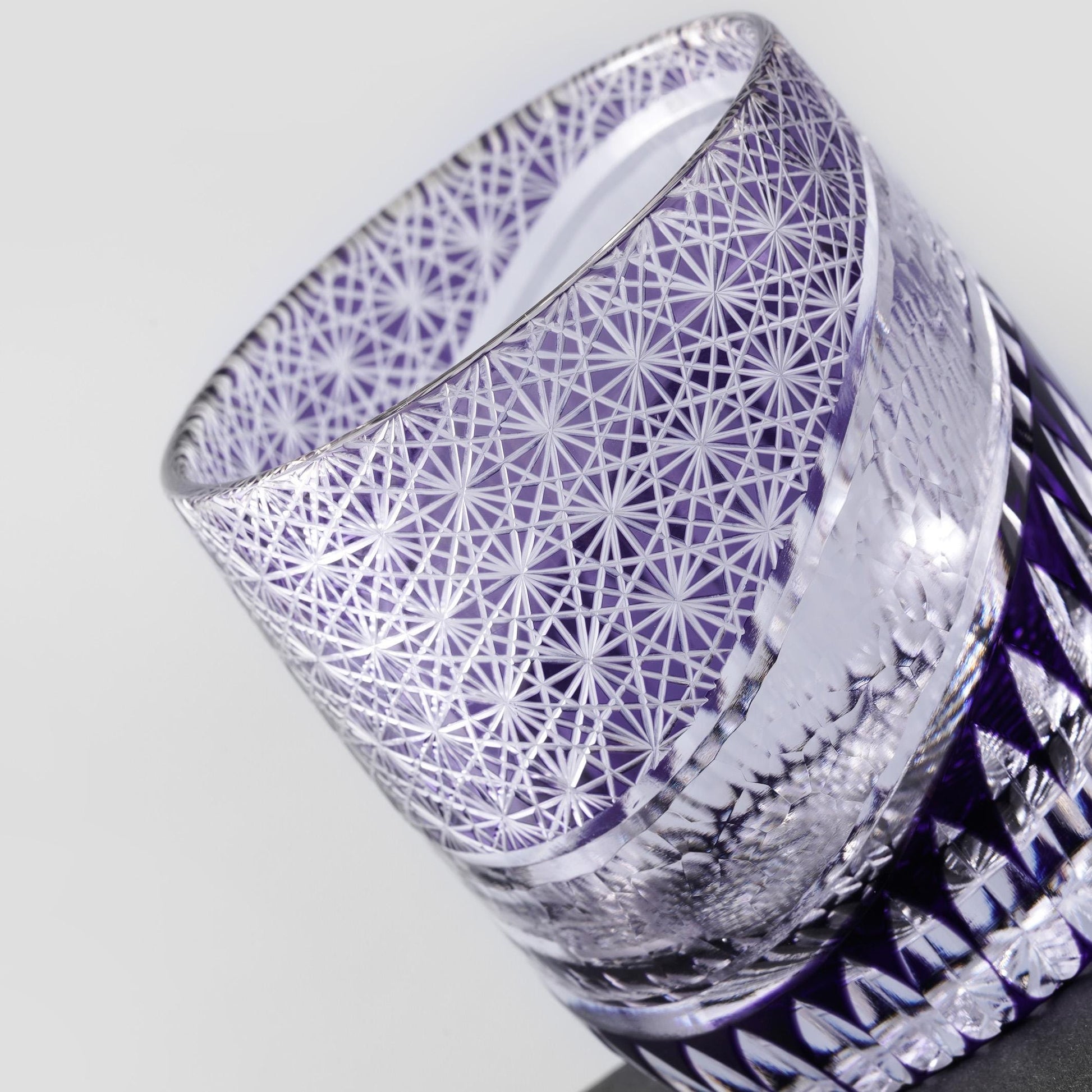 Vitraelle Hand Cut Rock Amethyst Whisky Glass – product image 4