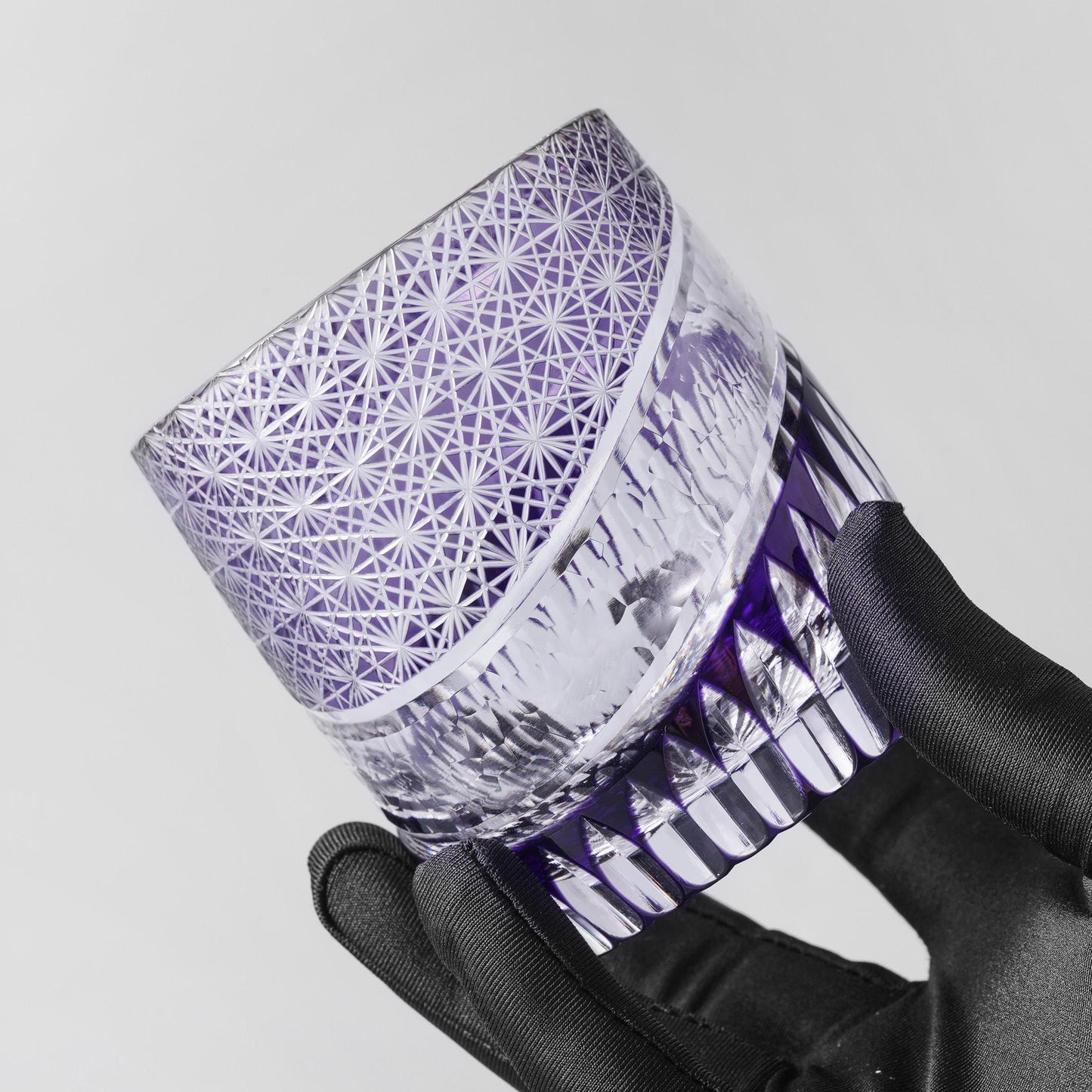 Vitraelle Hand Cut Rock Amethyst Whisky Glass – product image 3