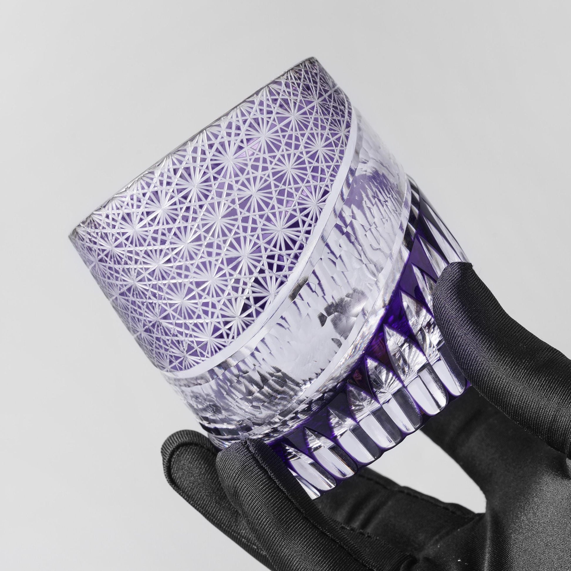Vitraelle Hand Cut Rock Amethyst Whisky Glass – product image 3