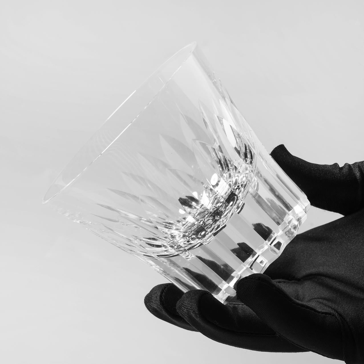 Vitraelle Diamond Cut Kiriko Clear Crystal Whisky Glass – product image 4