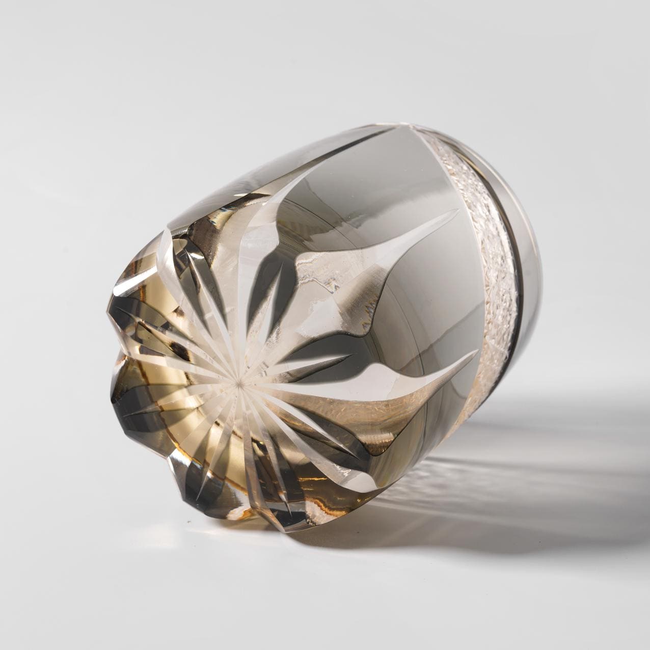 Vitraelle Hand Cut Moonlight Crystal Whisky Glass – product image 5