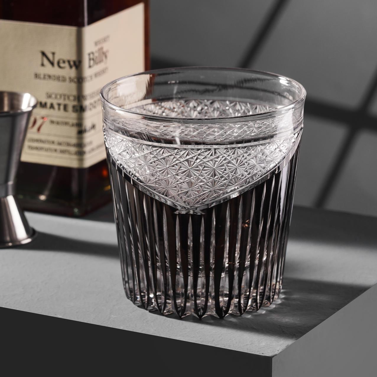 lovecove Kiriko Classic Black Whiskey Glass – product image 1