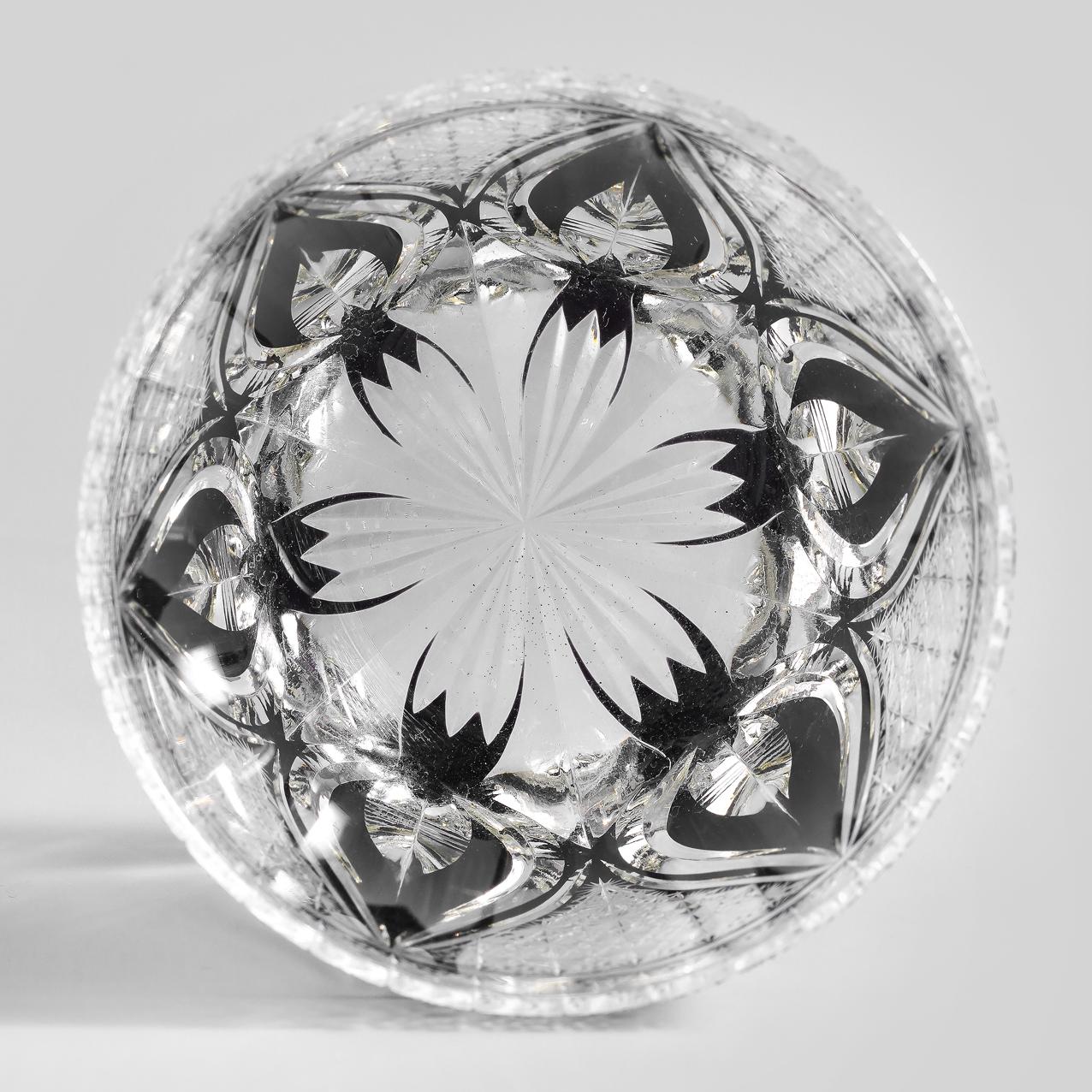 Vitraelle Hand-Cut Black Scotch Whiskey Glass – product image 7