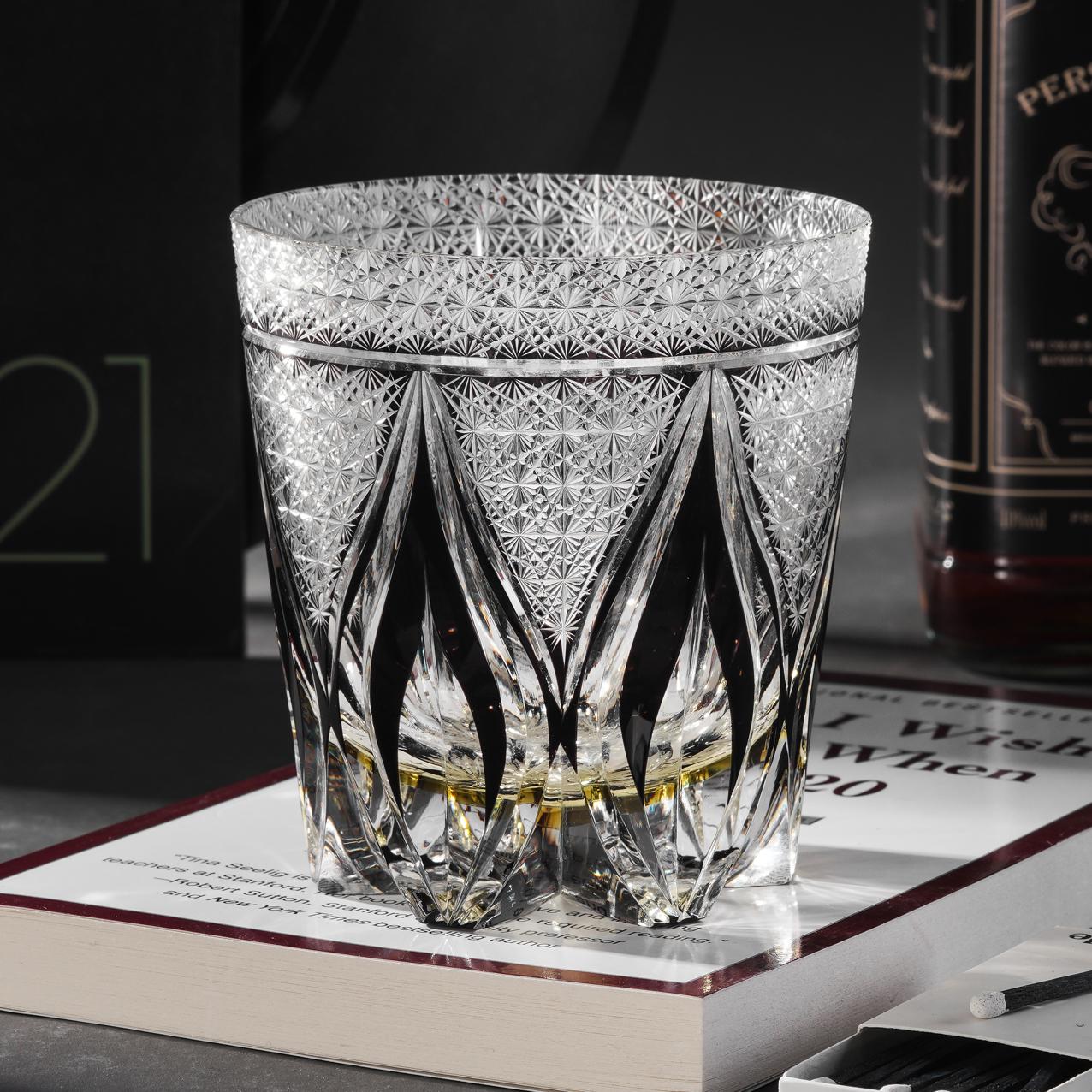 Vitraelle Hand-Cut Black Scotch Whiskey Glass – product image 1