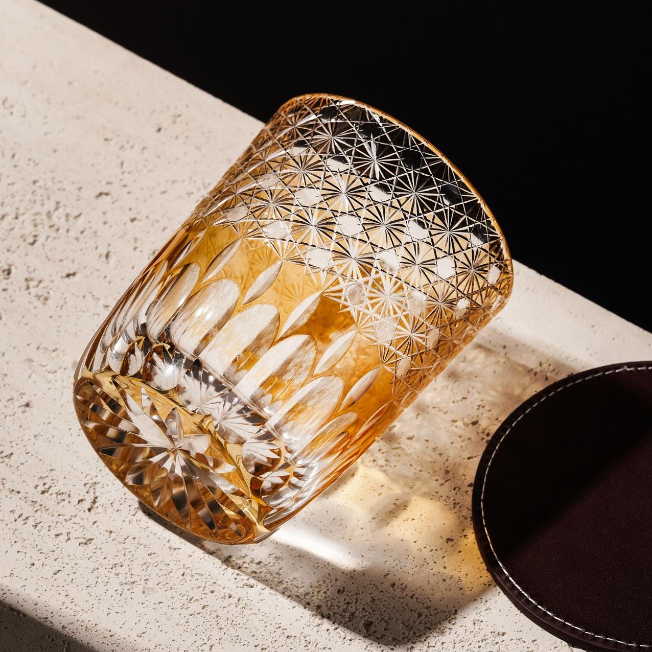 Vitraelle Vintage Kiriko Golden Bourbon Glass – product image 1
