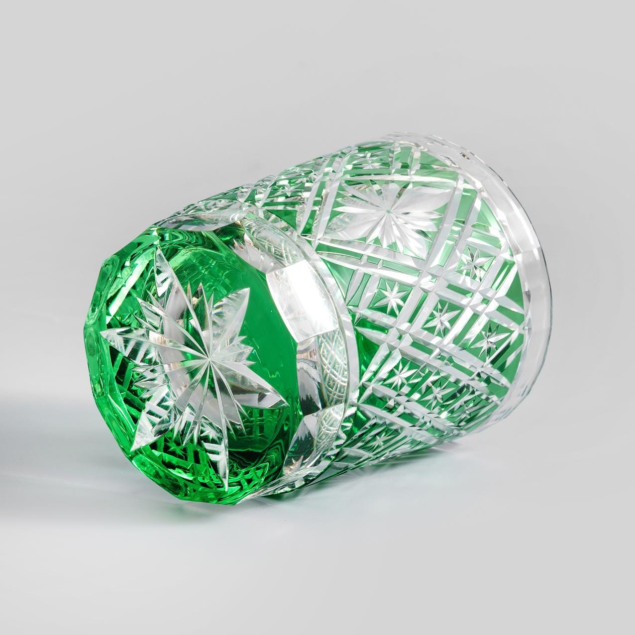 Vitraelle Diamond-Cut Green Rocks Glass – product image 5