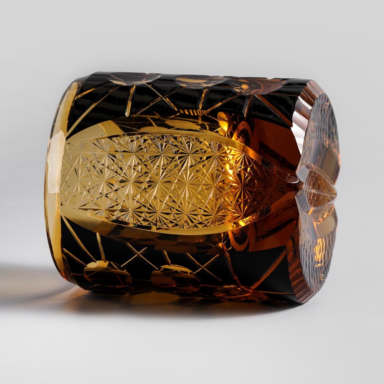 Vitraelle Hand-Cut Amber Whiskey Glass – product image 5