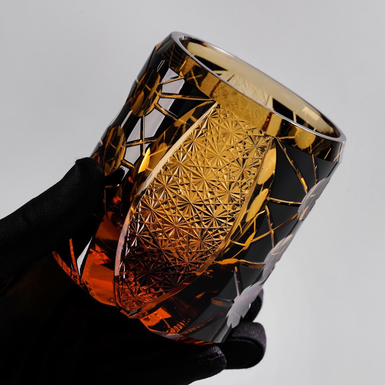 Vitraelle Hand-Cut Amber Whiskey Glass – product image 3