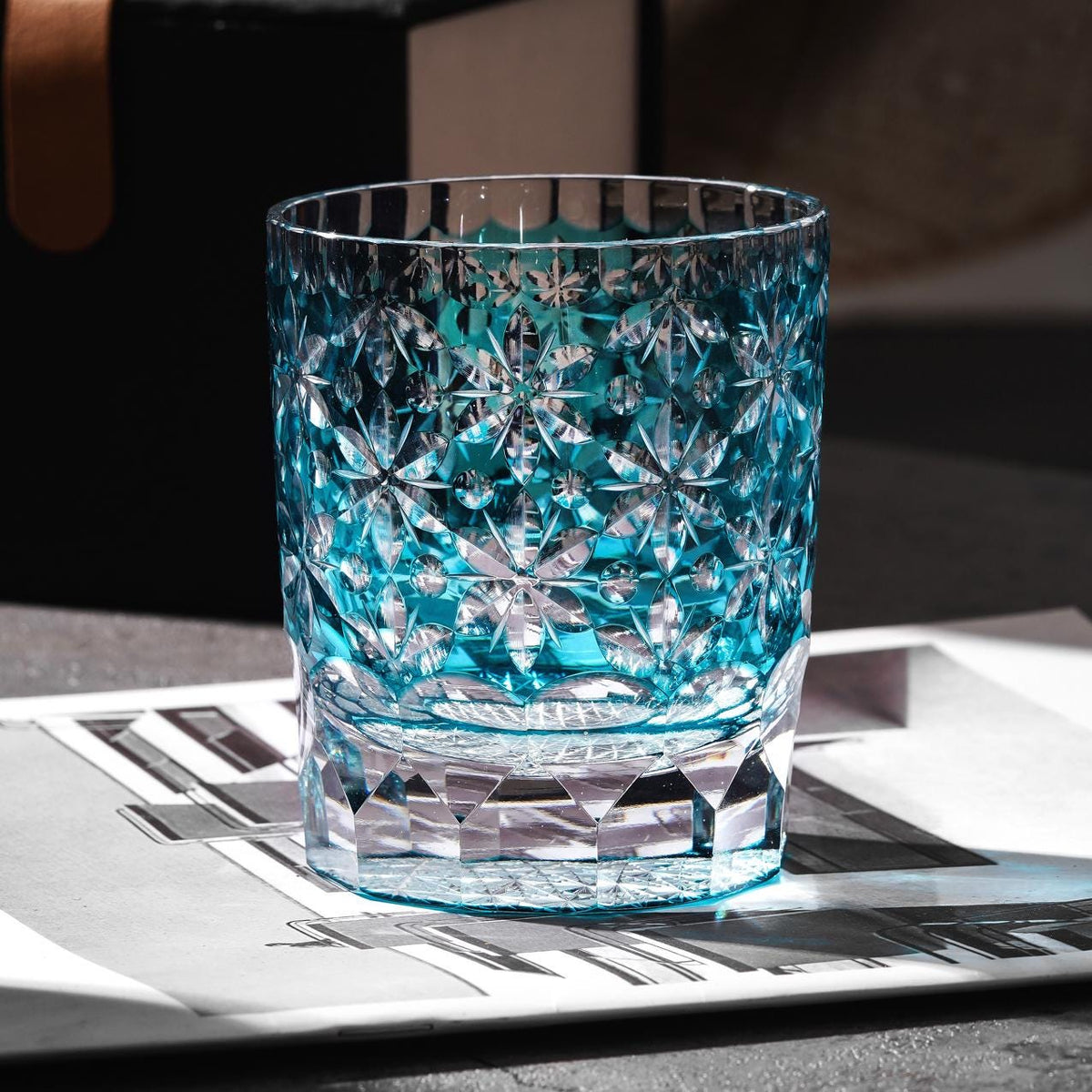 Vitraelle Hand-Cut Sakura Rocks Glass – product image 1