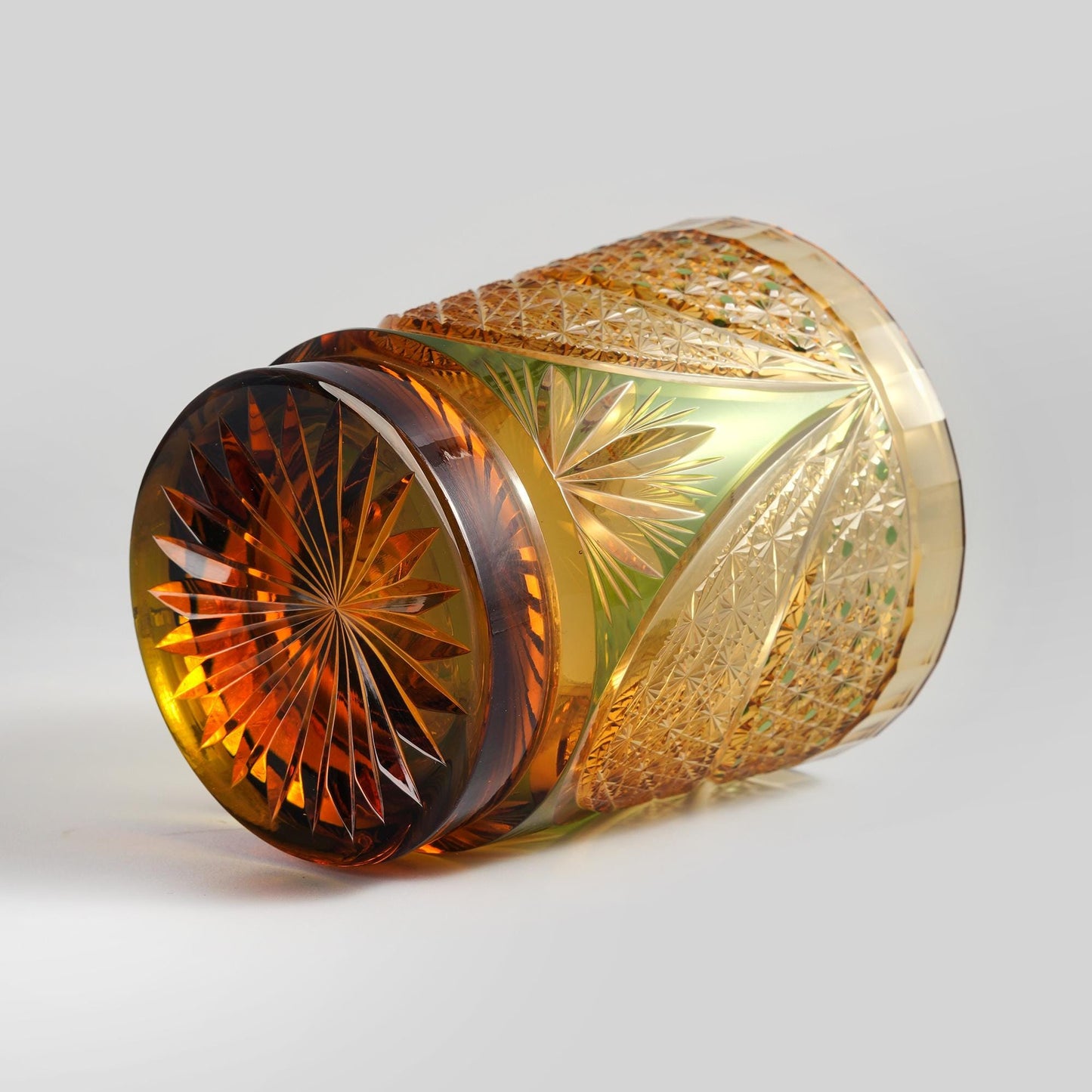 Vitraelle Hand-Cut Luxury Green Wave Whiskey Glass – product image 6