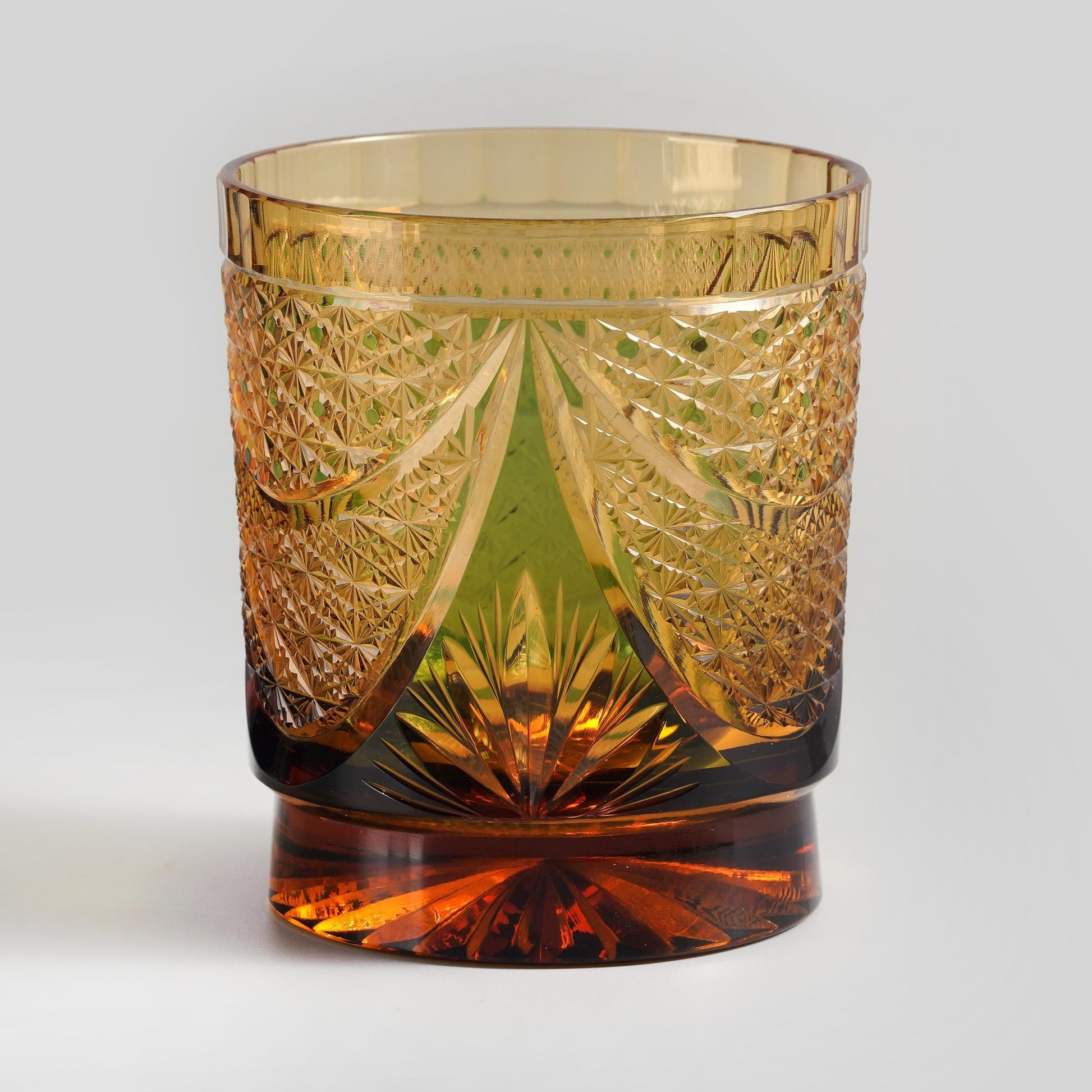 Vitraelle Hand-Cut Luxury Green Wave Whiskey Glass – product image 8