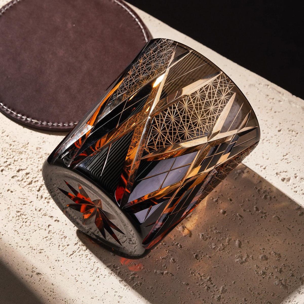 lovecove Amber Black Whisky Glass – product image 1