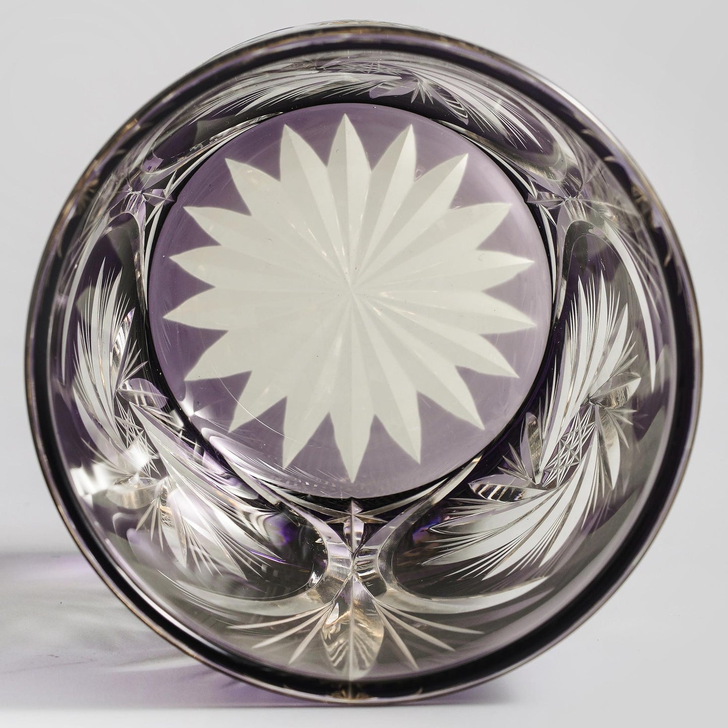 Vitraelle Crystal-Cut Luxury Purple Whiskey Glass – product image 6