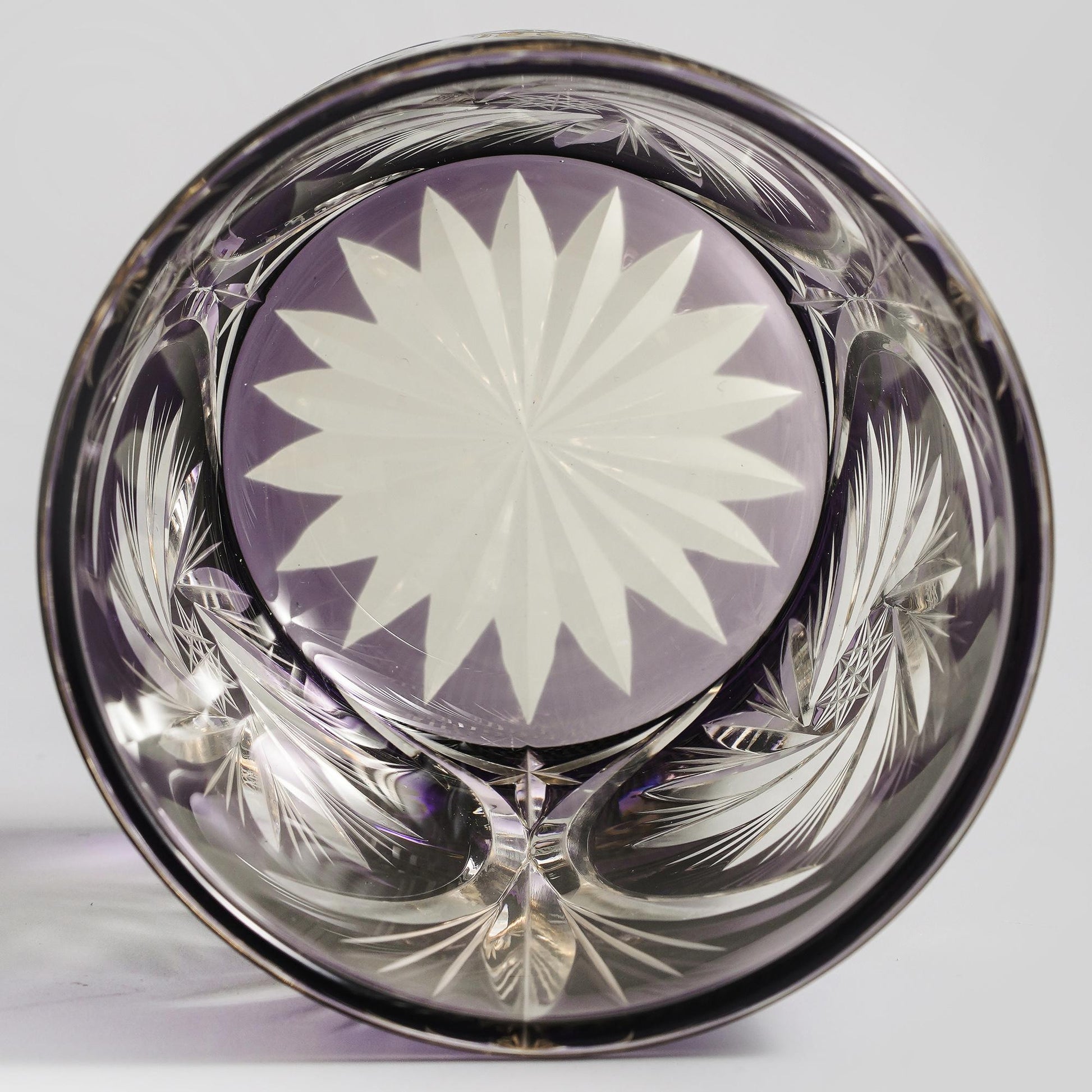 Vitraelle Crystal-Cut Luxury Purple Whiskey Glass – product image 6
