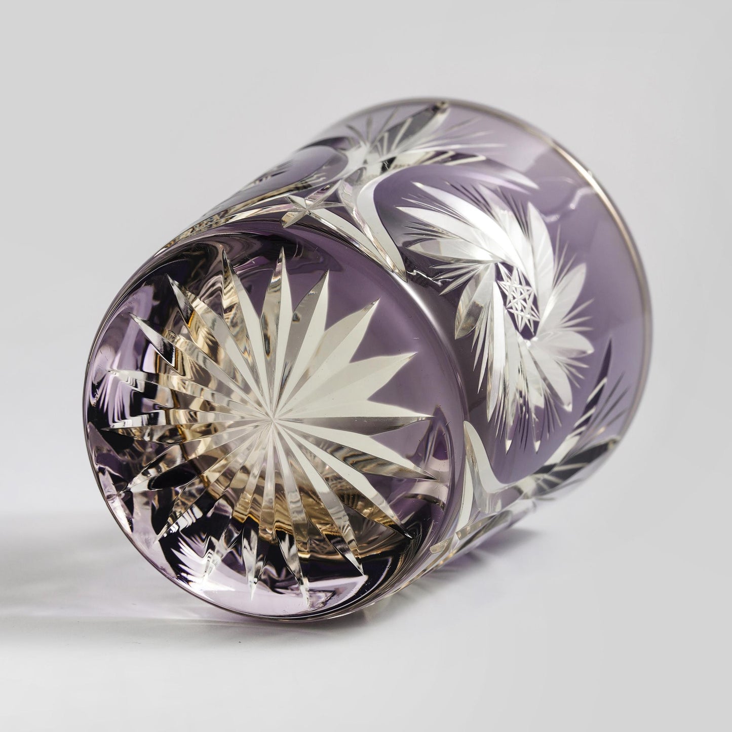 Vitraelle Crystal-Cut Luxury Purple Whiskey Glass – product image 5