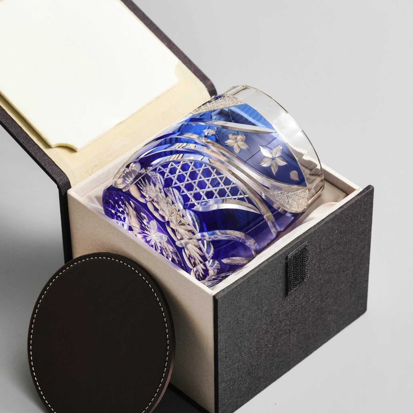 Vitraelle Crystal-Cut Vintage Blue Wave Whisky Glass – product image 3