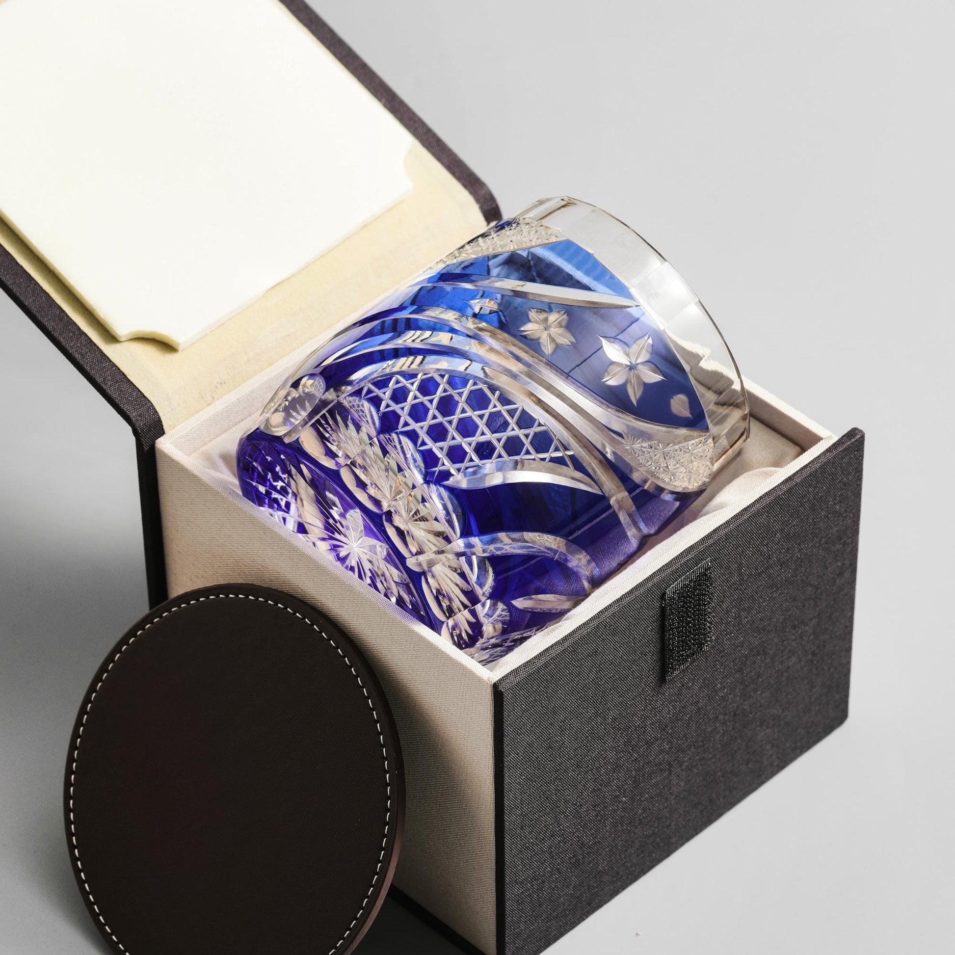 Vitraelle Crystal-Cut Vintage Blue Wave Whisky Glass – product image 3