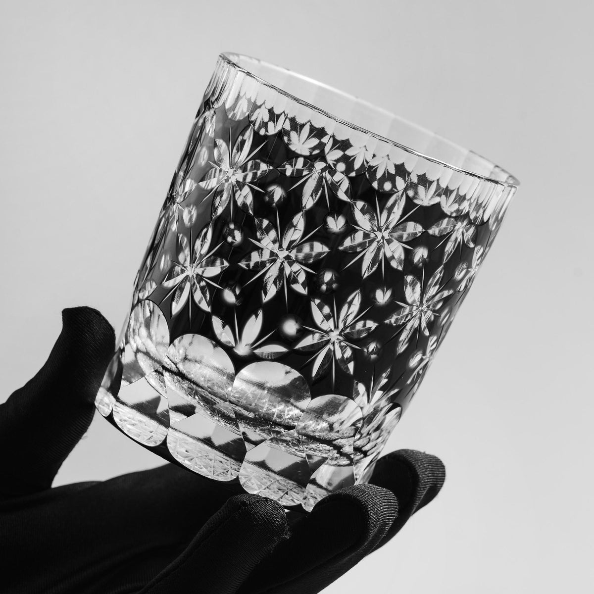 lovecove Engraved Floral Crystal Whiskey Glass – product image 4
