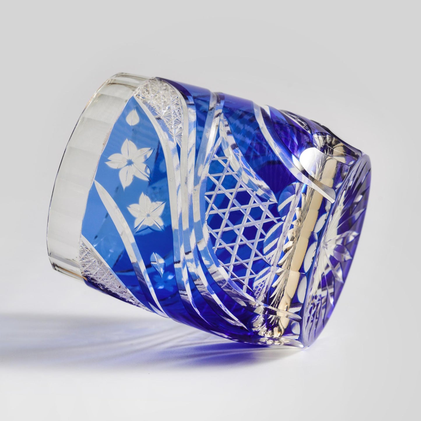 Vitraelle Crystal-Cut Vintage Blue Wave Whisky Glass – product image 6