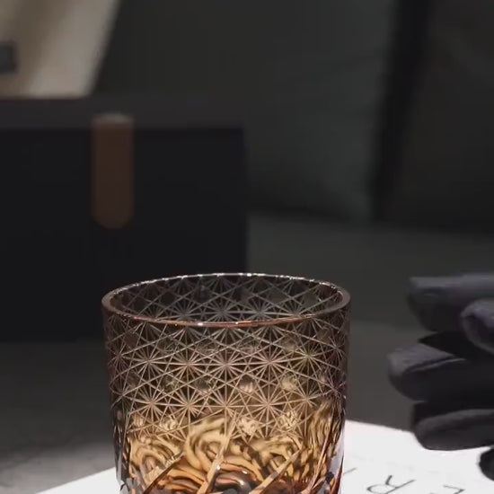 Vitraelle Hand-Craved Crystal Whiskey Glass video 1