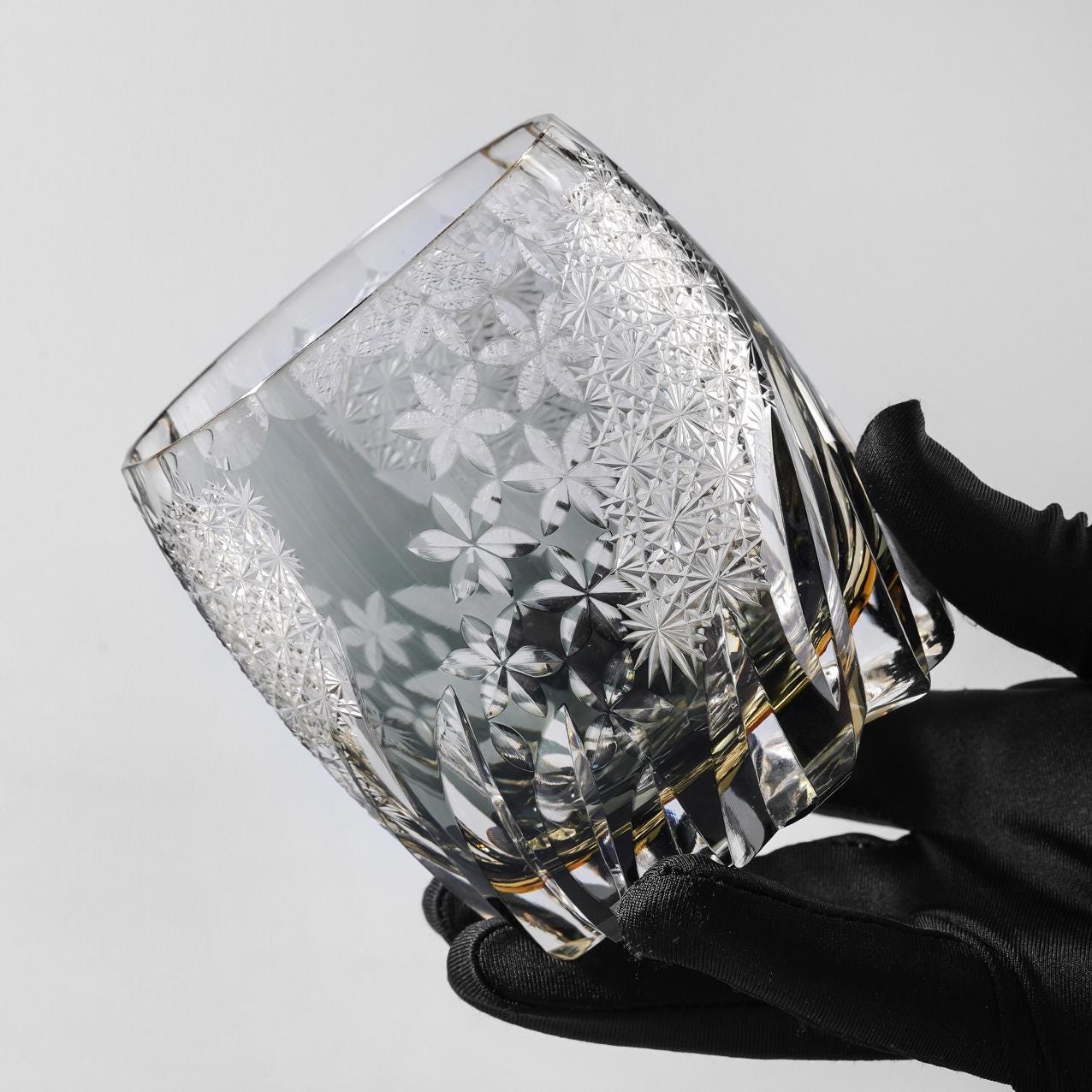 lovecove Snowflake-Cut Whiskey Glass image 4